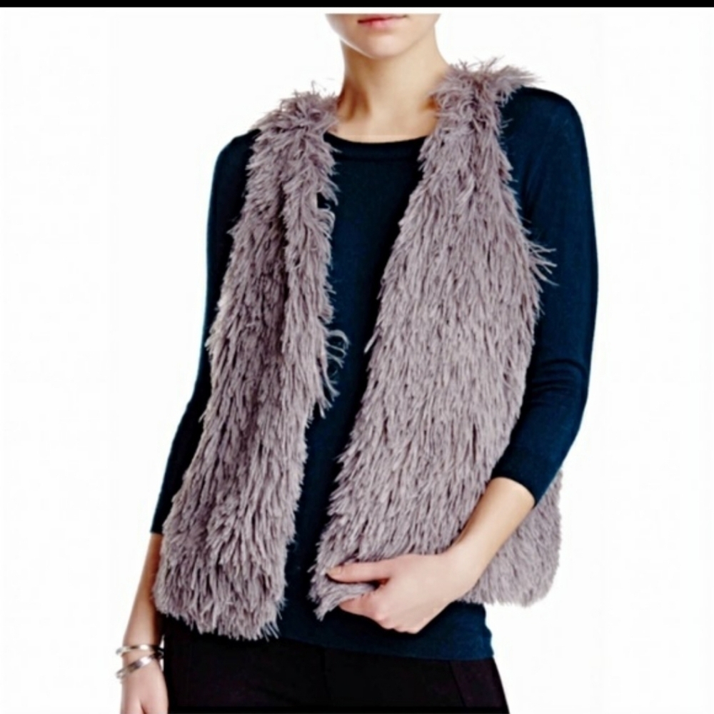 Nordstrom H.I.P. Fuzzy Shag Faux Fur Vest Gray